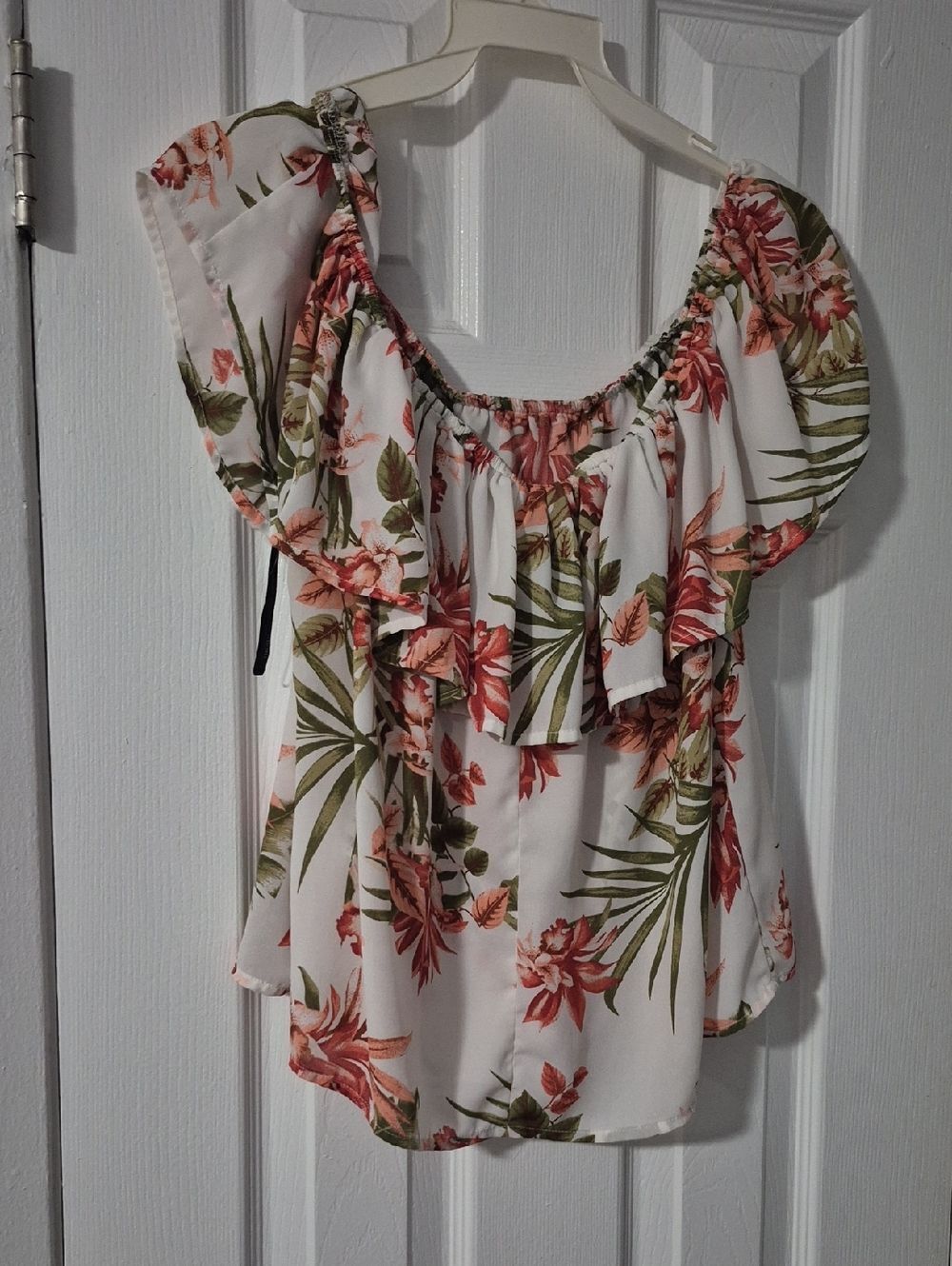 ♡♡♡FOREVER 21Floral Off-Shoulder Ruffle Women's Top -White Pink & Green Sz M
